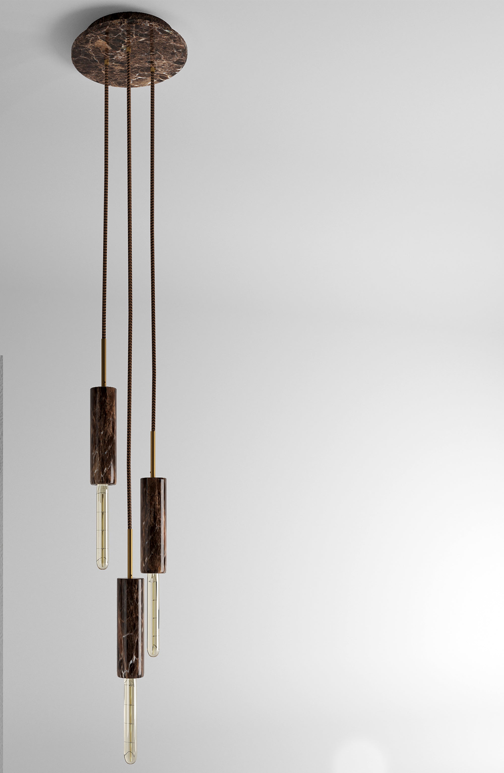 Lampadario in Marmo Emperador Dark con venature uniche, illuminazione elegante per la casa