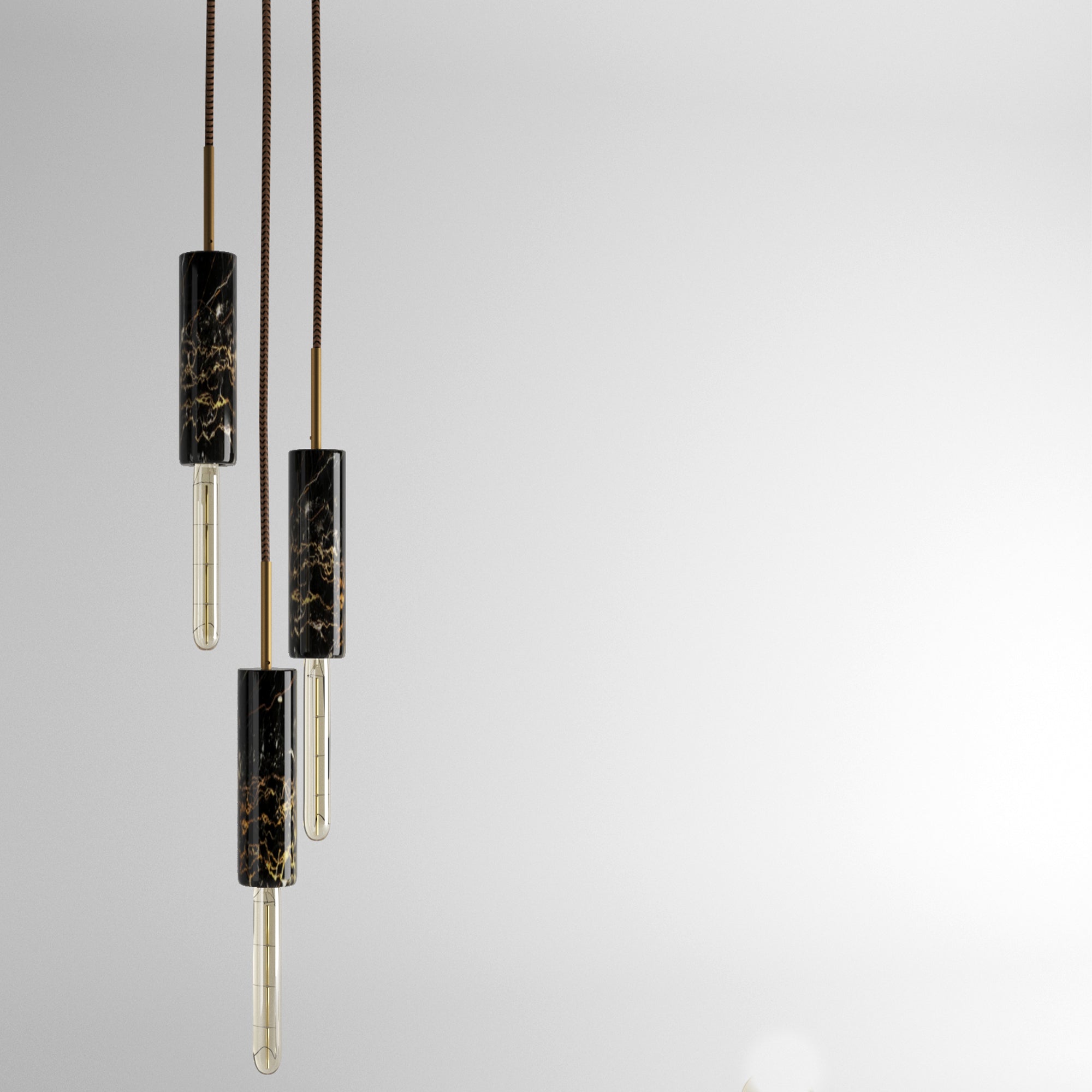 Lampadario in Marmo Portoro con venature dorate uniche, illuminazione elegante per la casa