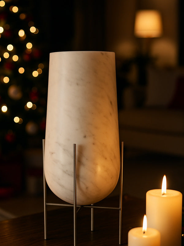 Vaso "Nora" in Marmo Bianco di Carrara