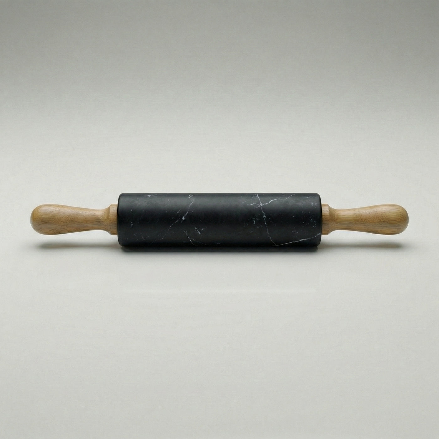 Mattarello in Marmo Nero Marquina e Legno Rovere | Design Cucina