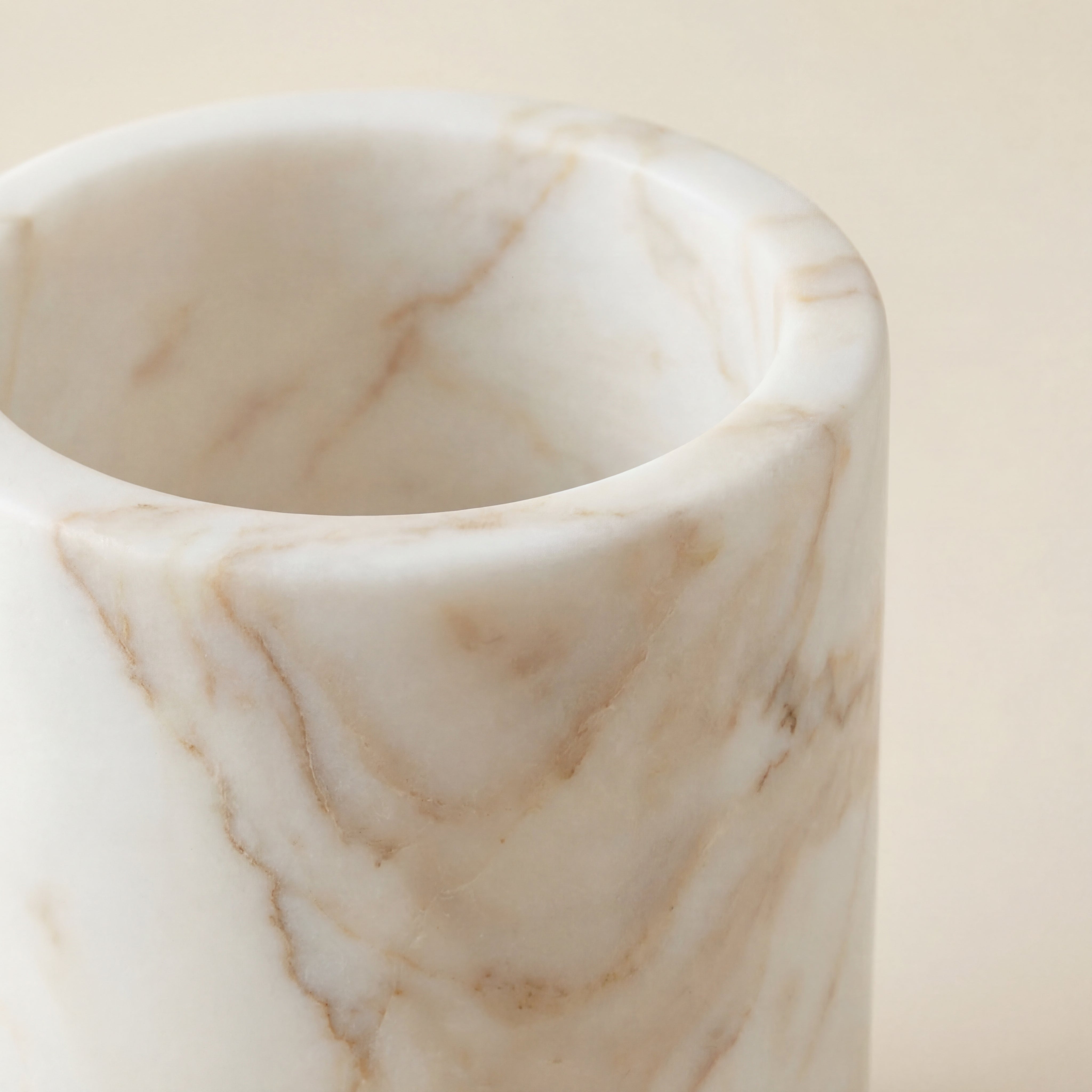 Bicchiere Portaspazzolini in Marmo Calacatta- Collezione Minimal