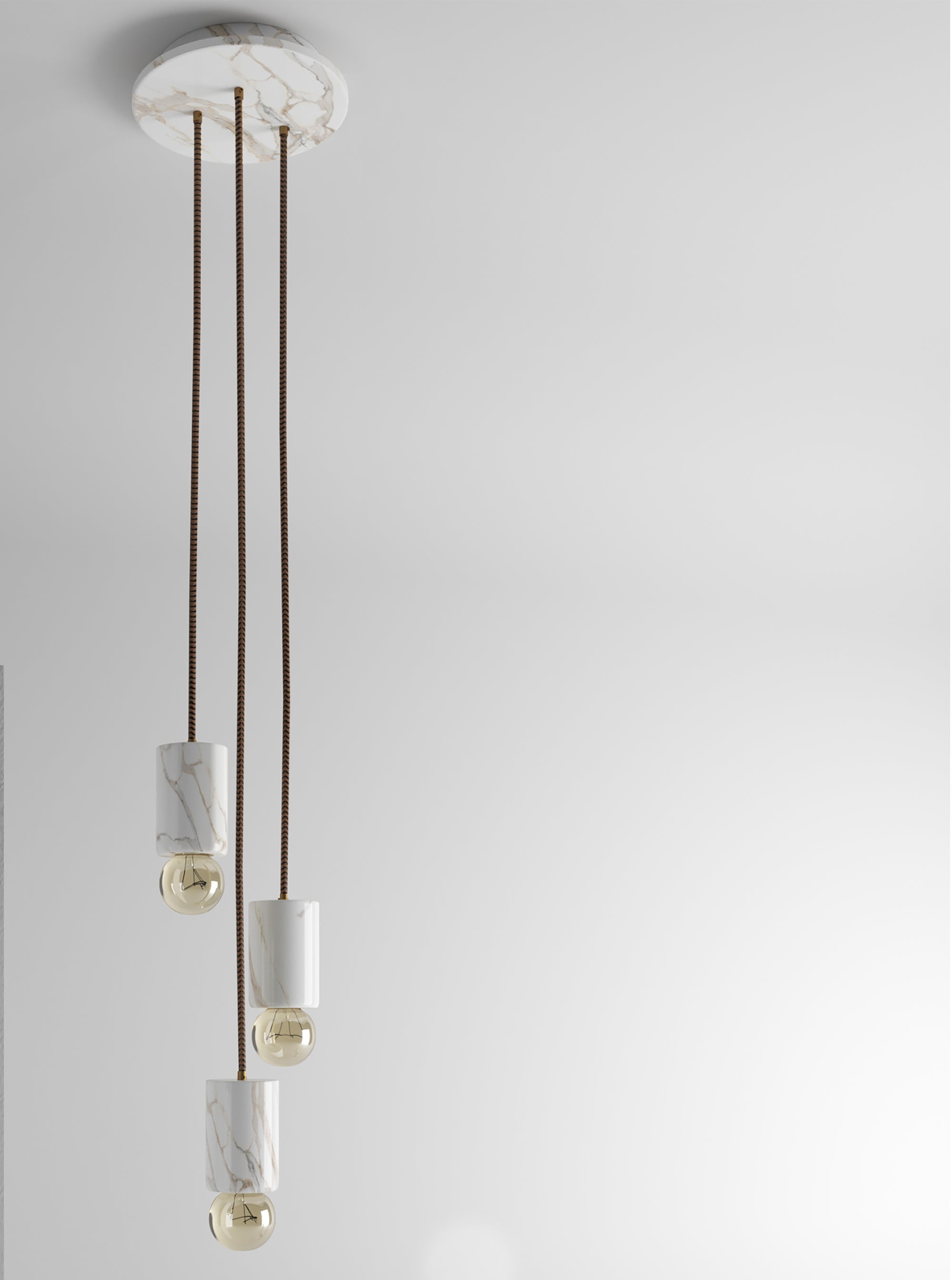 Lampadario in Marmo Calacatta - Eleganza Artigianale per la Tua Casa