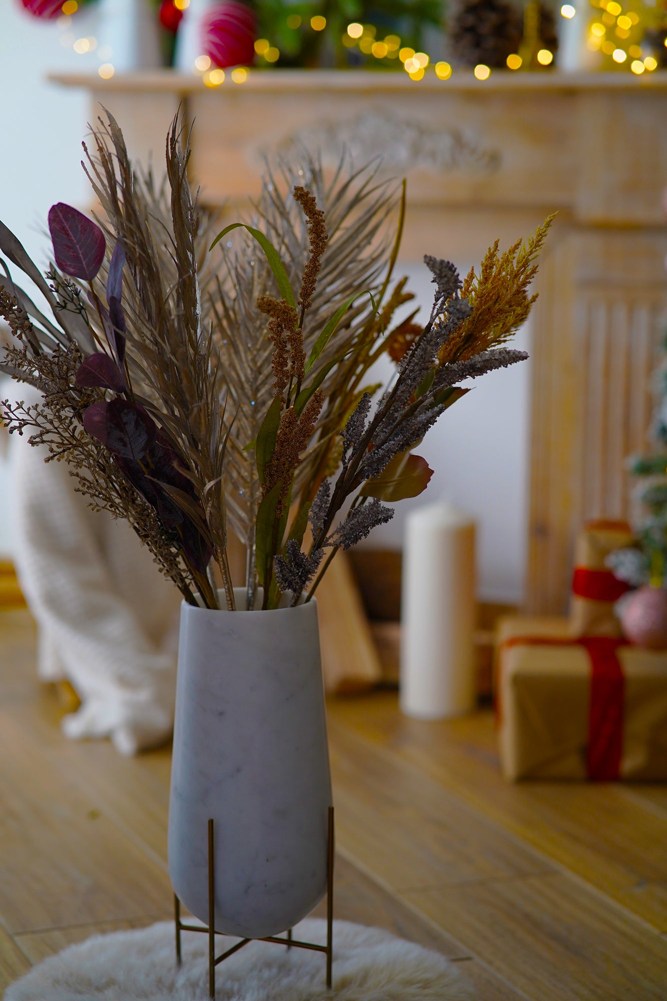 Vaso "Nora" in Marmo Bianco di Carrara