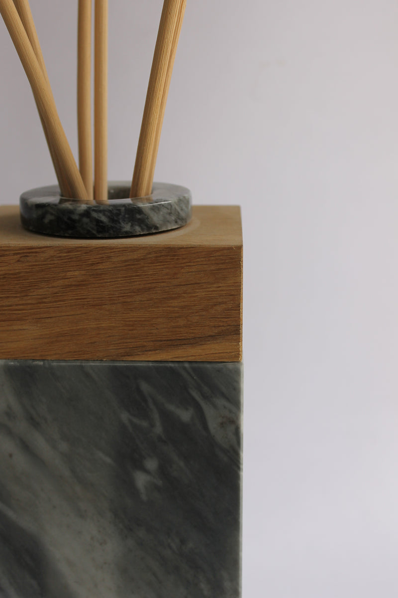 Diffusore di Profumo in Marmo Grigio Bardiglio