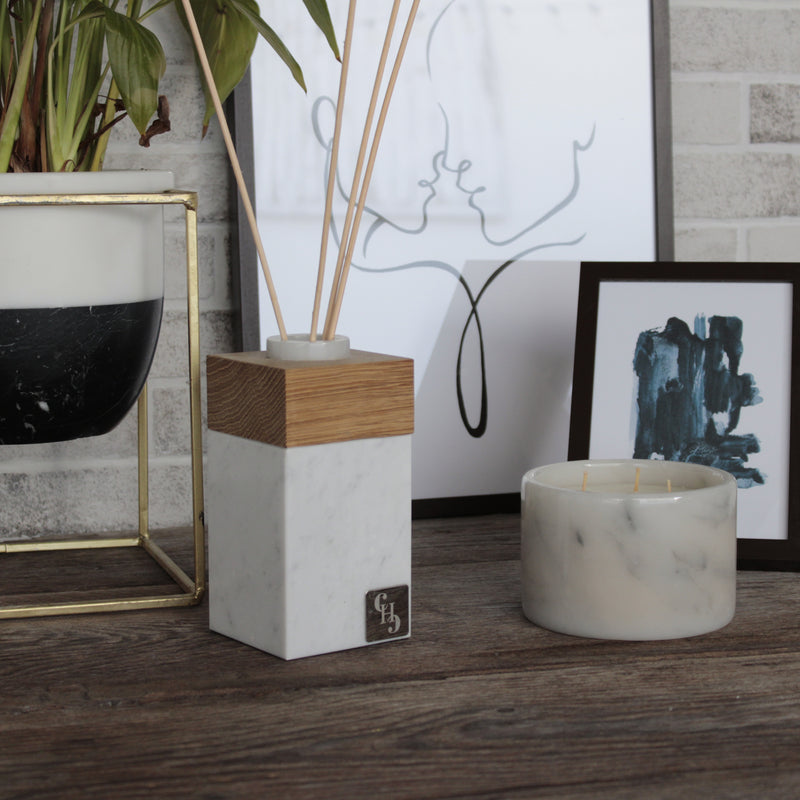 Diffusore di Profumo in Marmo Bianco Carrara