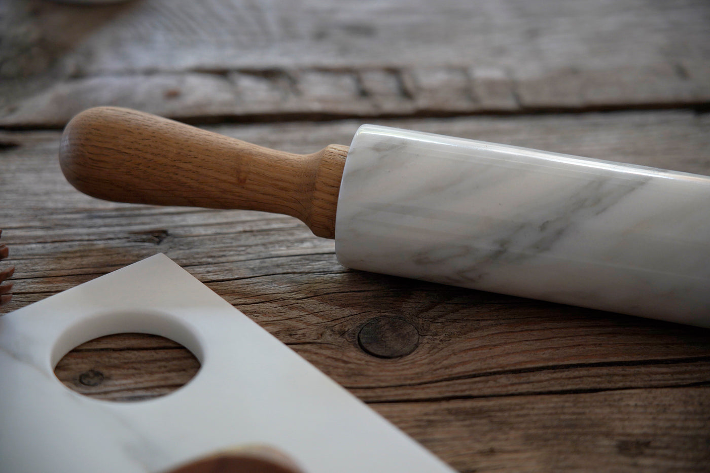 Mattarello in Marmo Bianco di Carrara - Utensile da Cucina Elegante