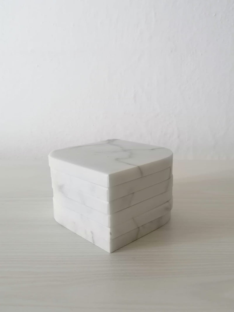 Set di Sotto Bicchieri "Drop" in Marmo Bianco di Carrara