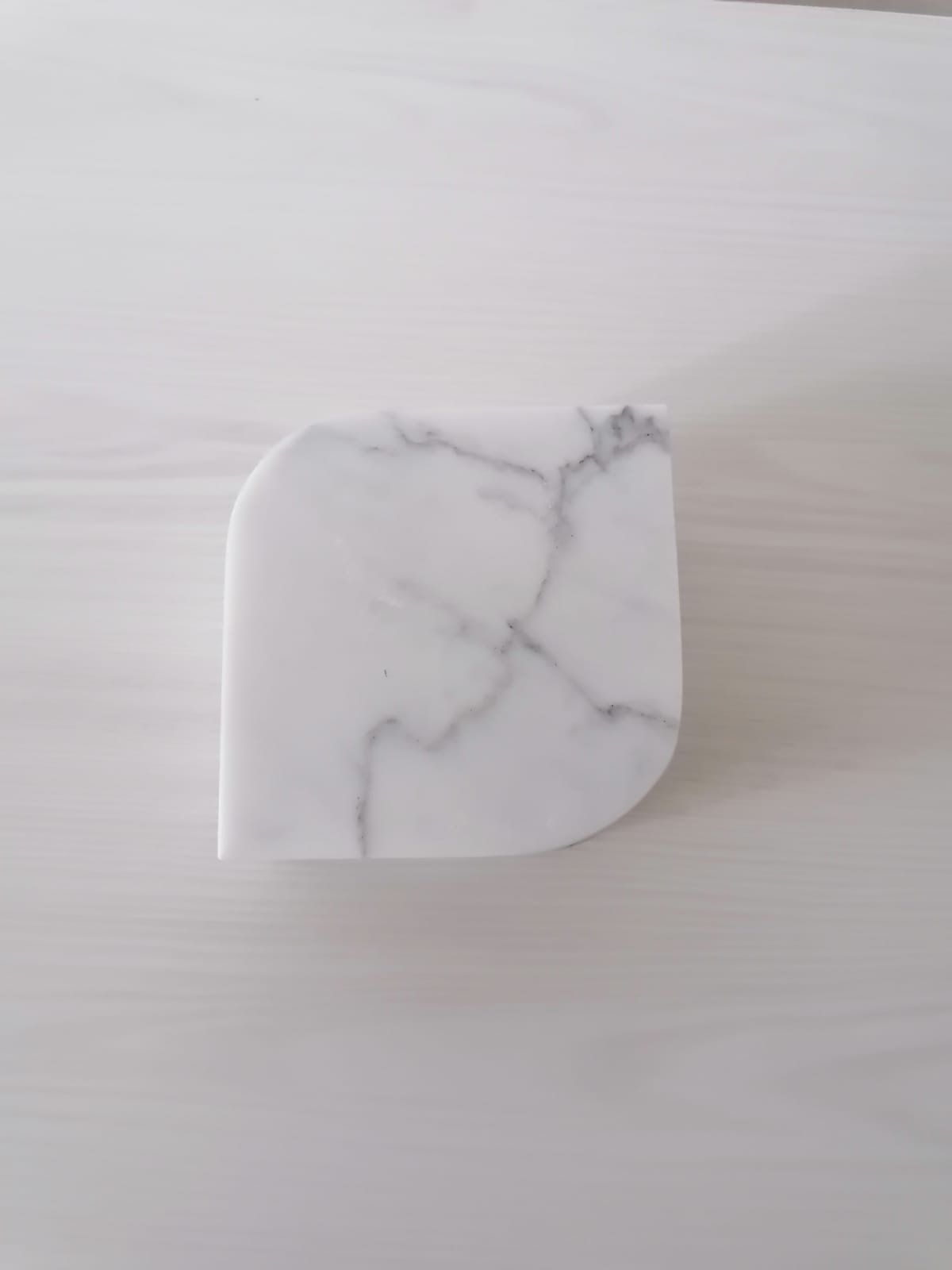 Set di Sotto Bicchieri "Drop" in Marmo Bianco di Carrara